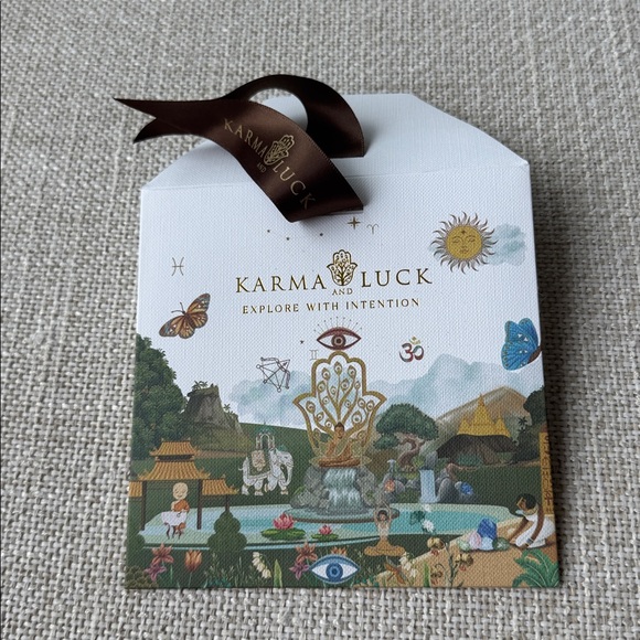 Karma and Luck Jade Bracelet - Picture 3 of 3